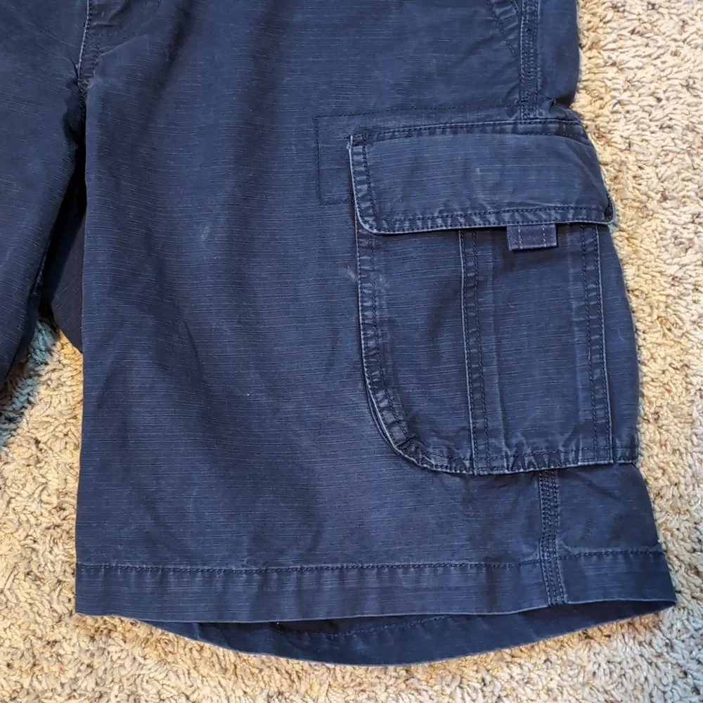 Legendary Whitetails NAVY Cargo Shorts Sz 34